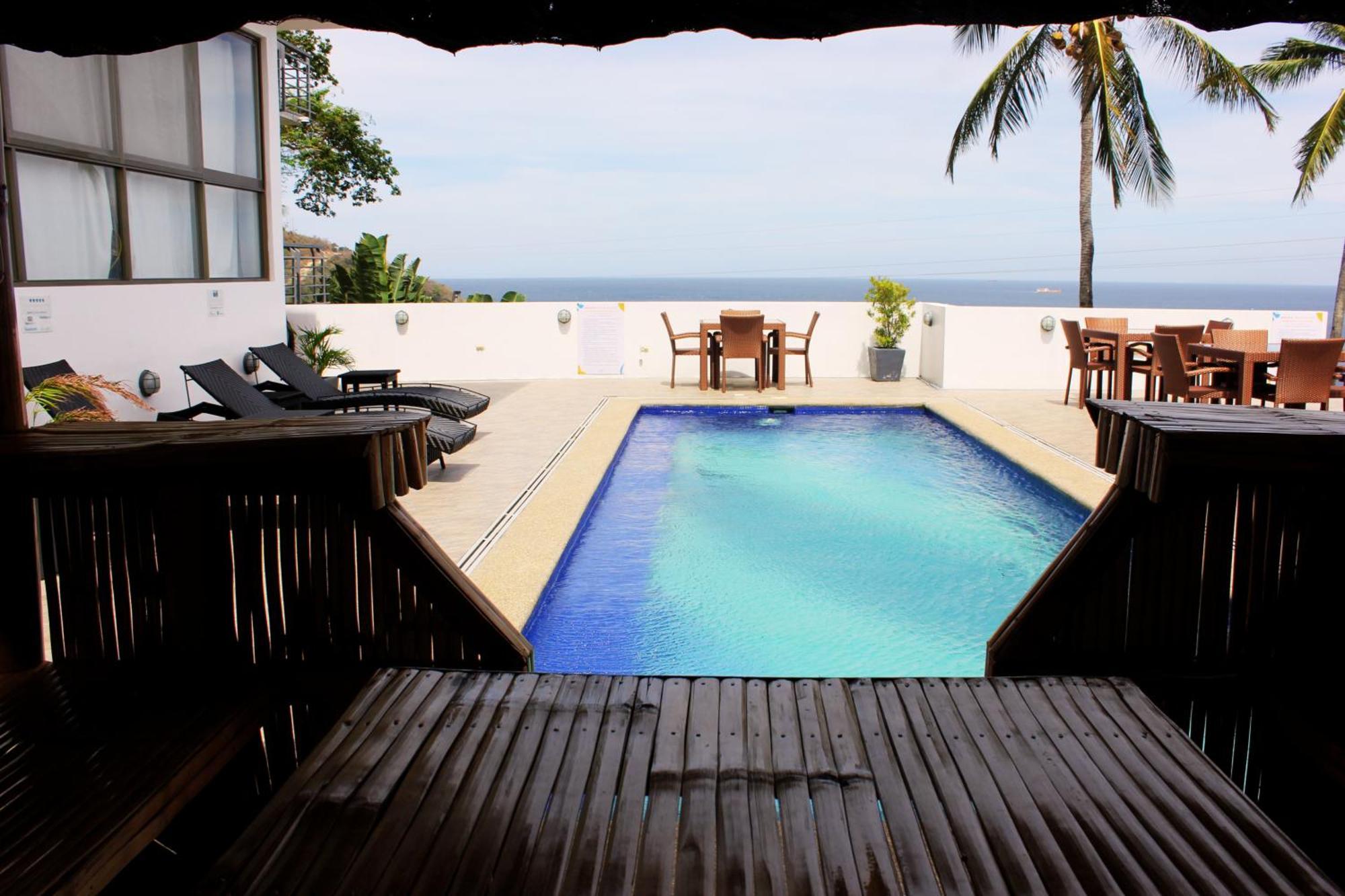 Av Suites Puerto Galera Eksteriør billede